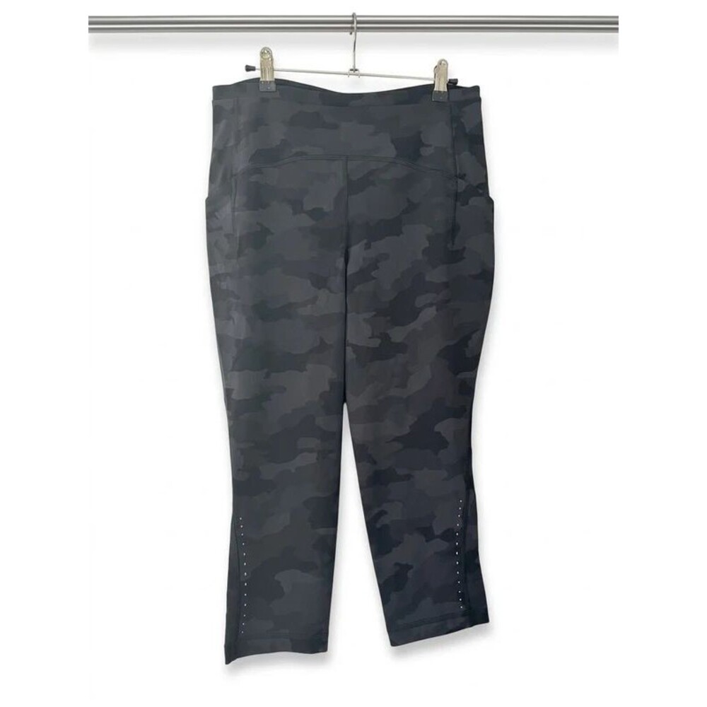 Lululemon Fast and Free Crop 23" / Heritage 365 Camo Dark Coal Multi – Size 10
